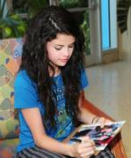~~~~selena~~~~ (45)
