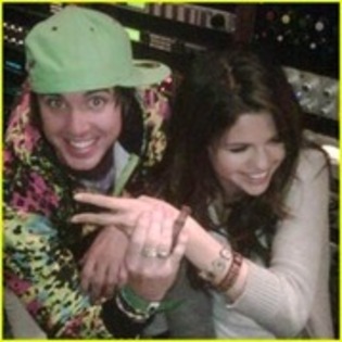 ~~~~selena~~~~ (87) - album pentru nume