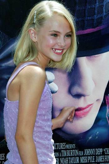 annasophiarobbfan_com-charlieandthechocolatefactory-2005jul10-d003