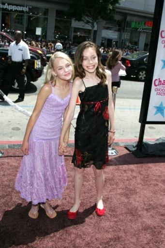 annasophiarobbfan_com-charlieandthechocolatefactory-2005jul10-f016 - AnnaSophia-Robb