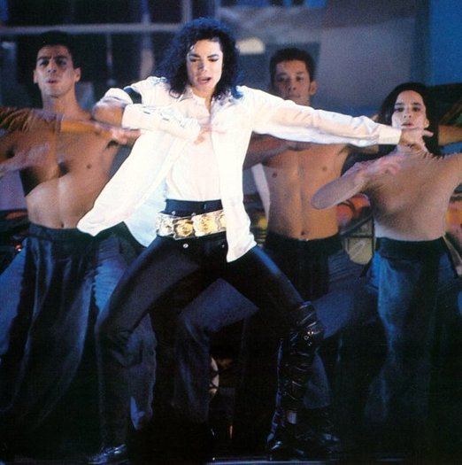 10th-Anniversary-1991-michael-jackson-7960334-600-603 - Will You Be There