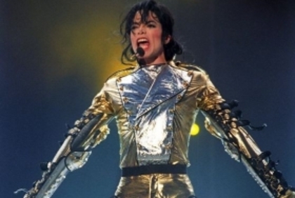 0-225701-m2 - HIStory Tour