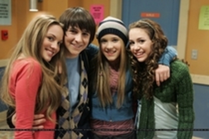 12313909_MOVSOAPYD - Hannah Montana 1-00