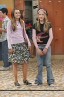 12313966_RBRTRZGCS - Hannah Montana 1-00