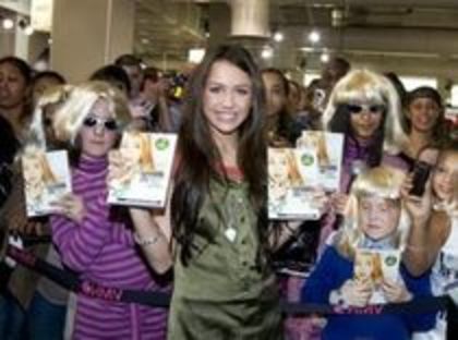 12763712_AJVGSASMR - Hannah Montana Behind the Spotlight DVD Signing in London March 27 2007-00