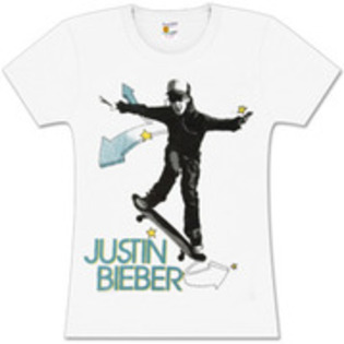 13386061_QZPKYRPZJ - 00 haine Justin Bieber