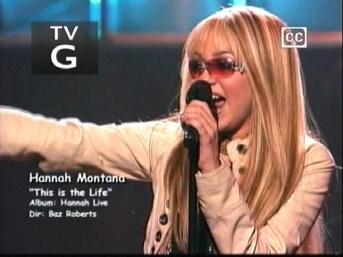 1-01-Lilly-Do-You-Want-to-Know-a-Secret-hannah-montana-4223625-720-540 - Hannah Montana Screencap 001-00