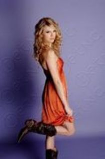 11428464_NWPCPEHSW - Sedinta foto-Taylor Swift