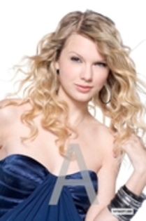 11429184_LFIACOBNU - Sedinta foto-Taylor Swift 3