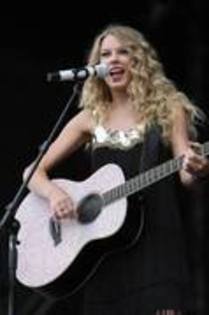 11685086_LBLZQDJGZ - Sedinta foto-Taylor Swift 4