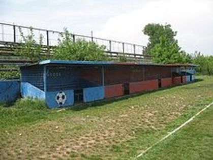 230px-Stadion_Steaua_Mizil[1] - evolutie stadion mizil