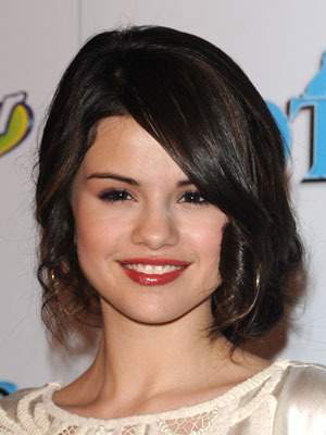 Selena_Gomez%2BJan_15_2009[1]