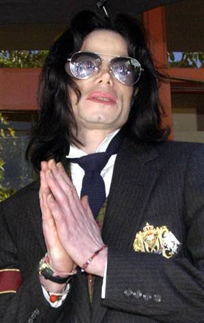 050608_michael_jackson_vmed.widec[1]