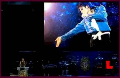 DEGNMUHZFFSPPGFCKRB - Funeraliile lui Michael Jackson
