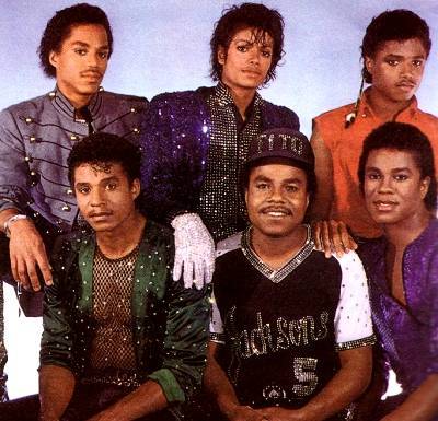 ce frm e Mike in poza asta - Jackson 5