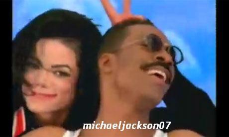 QWBGGAGRPBZLVONHLUO - Michael Jackson shi Eddy Murphy