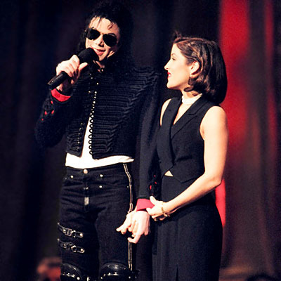 082907_jackson_400x400 - Michael Jackson shi Lisa-Marie Presley