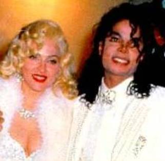 LTVMKWMQPXWSTOZNPGU - Michael Jackson shi Madonna