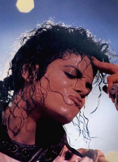 326 - Michael Jackson in concerte