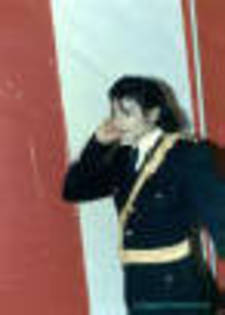 JGCWNHVLHJFOYUZTKLC - Michael Jackson in concerte