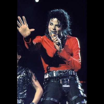 WRULDMCBBHJXHBYJDGB - Michael Jackson in concerte