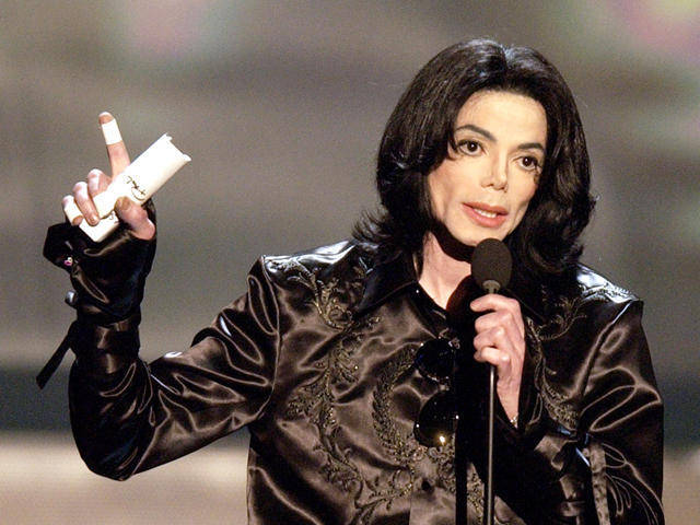 a_murit_michael_jackson_2_[1] - Michael Jackson la diferite evenimente
