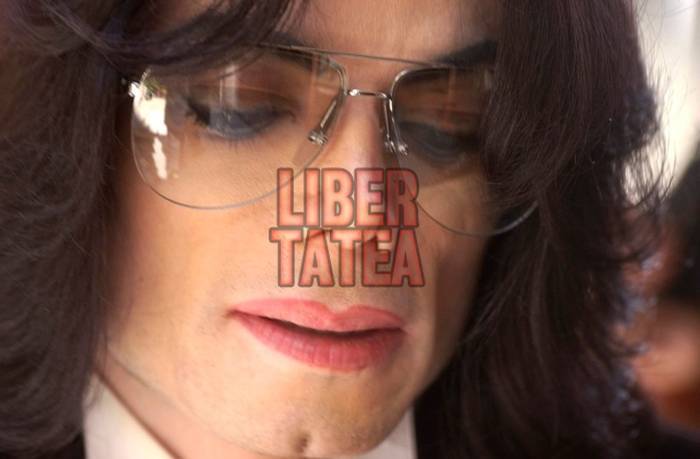 KEIFTMRQJBGQOZOZSRD - Michael Jackson In LIBERTATEA