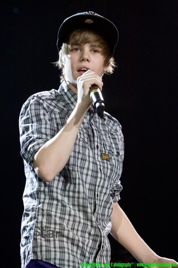  - I LOVE Justin Bieber