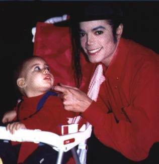 029 - Michael Jackson Printre Copii