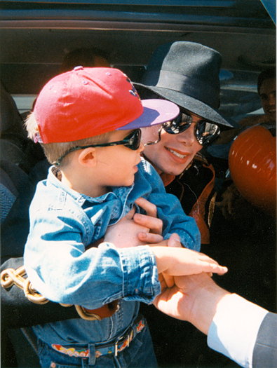 748745scannedimage - Michael Jackson Printre Copii