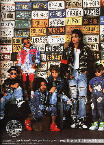 EUVKORGEOGVJXCZBFYL[1] - Michael Jackson Printre Copii