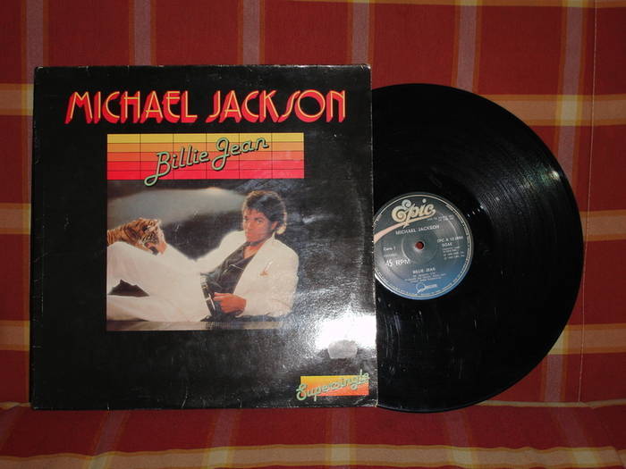 DBMEYLZSFURVAKAMSHQ - Michael Jackson-Albume