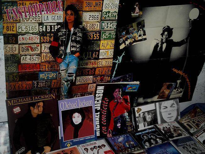 OOVUHVTGAKNPETTBJFU - Michael Jackson-Albume