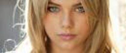 indiana de aproape; Indiana Evans
