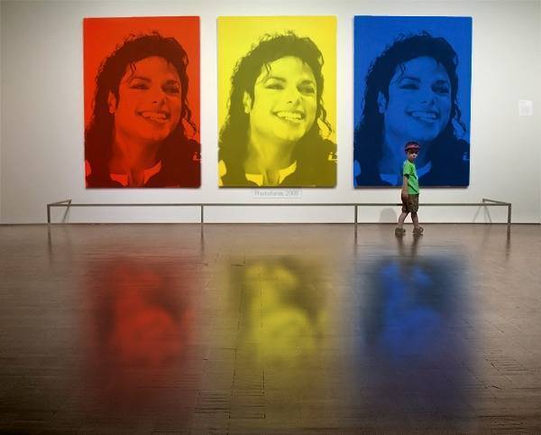 YUKNMFQXQZYFYYVZRHO - Michael Jackson-Poze Modificate