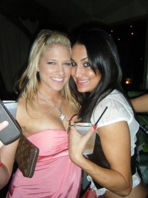 chn - aproape toate pozele care le am pe pc