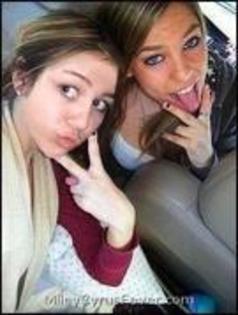 OMOFKQRGGARDIAKKYRO - aproape toate pozele care le am pe pc