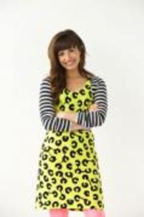 VCSWAWYHBEFISXPLXQG - Demi Lovato