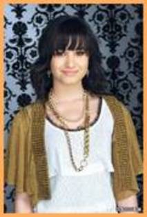 AGVROEPGAFEVSFXGYNA - Demi Lovato