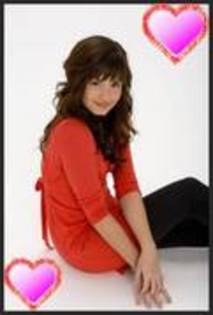 KHVDVQTYPVEAVGWITLL - Demi Lovato
