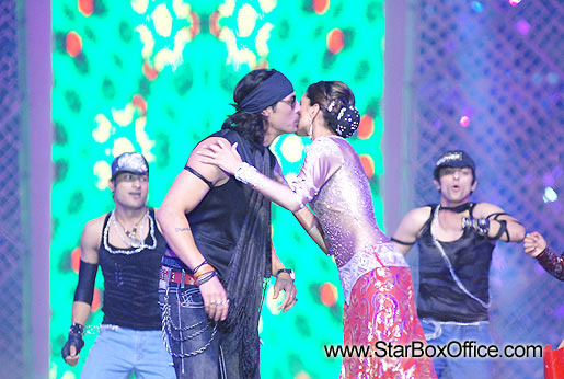 SSW08 - OM SHANTI OM