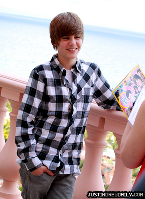 = [^_^]~Justin~[^_^] = - 0_0 Bahamas PhotoshooT 0_0