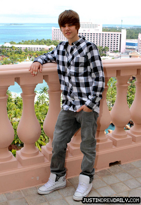 = [^_^]~Justin~[^_^] = - 0_0 Bahamas PhotoshooT 0_0