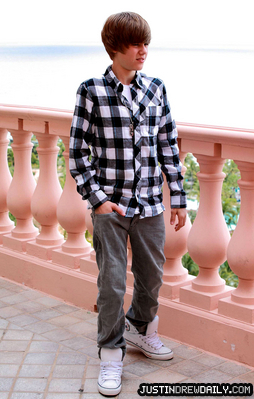 = [^_^]~Justin~[^_^] =