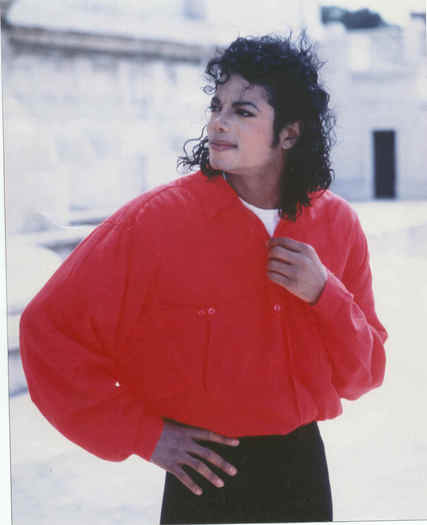 Michael-in-Rome-michael-jackson-8245464-1198-1474
