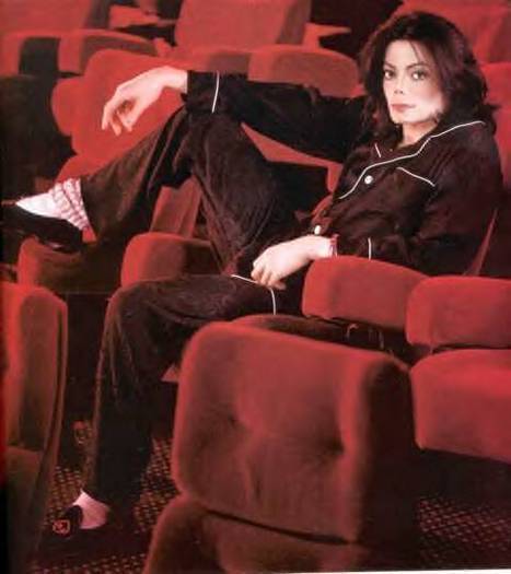 ZYTQZFEACDFRWVNMPVO[1] - Michael Jackson