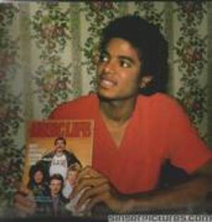 XNUVCQJGAQOFIJMZJRO - Michael Jackson