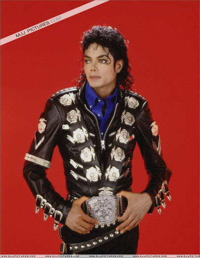 YCONHQYSEEKBHDKBSDA - Michael Jackson