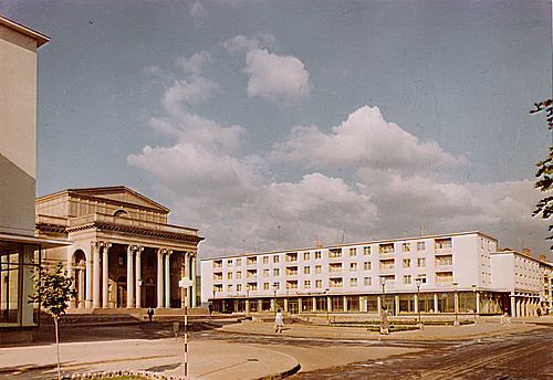 teatrul - Hunedoara veche