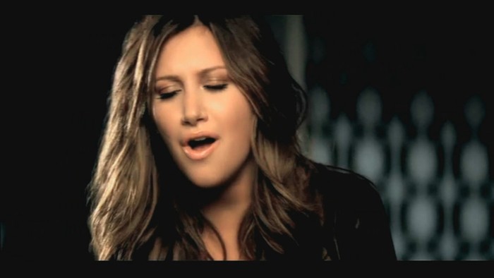 bscap0134 - Ashley Tisdale-Its alright its ok